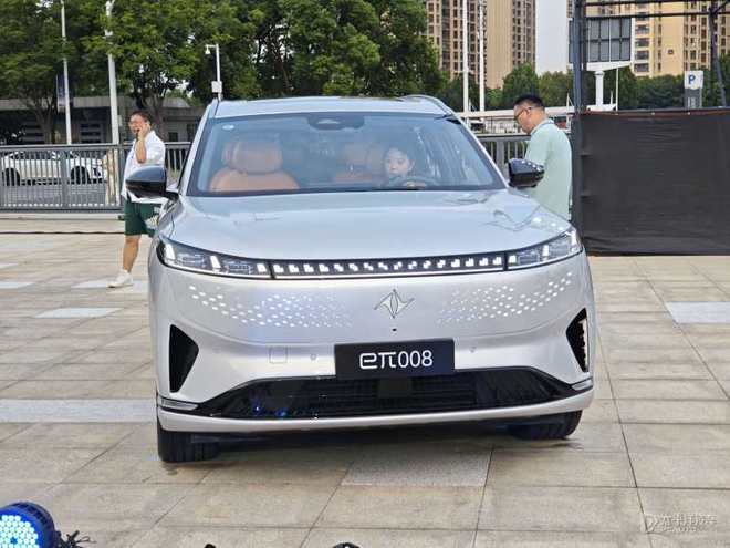 起 新款东风奕派eπ008上市不朽情缘网站限时售1736万元(图5)