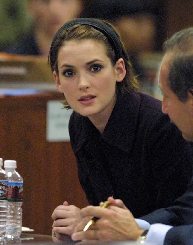 专辑封面他们还让法院变成秀场？不朽情缘平台登录网页庭审图变(图29)